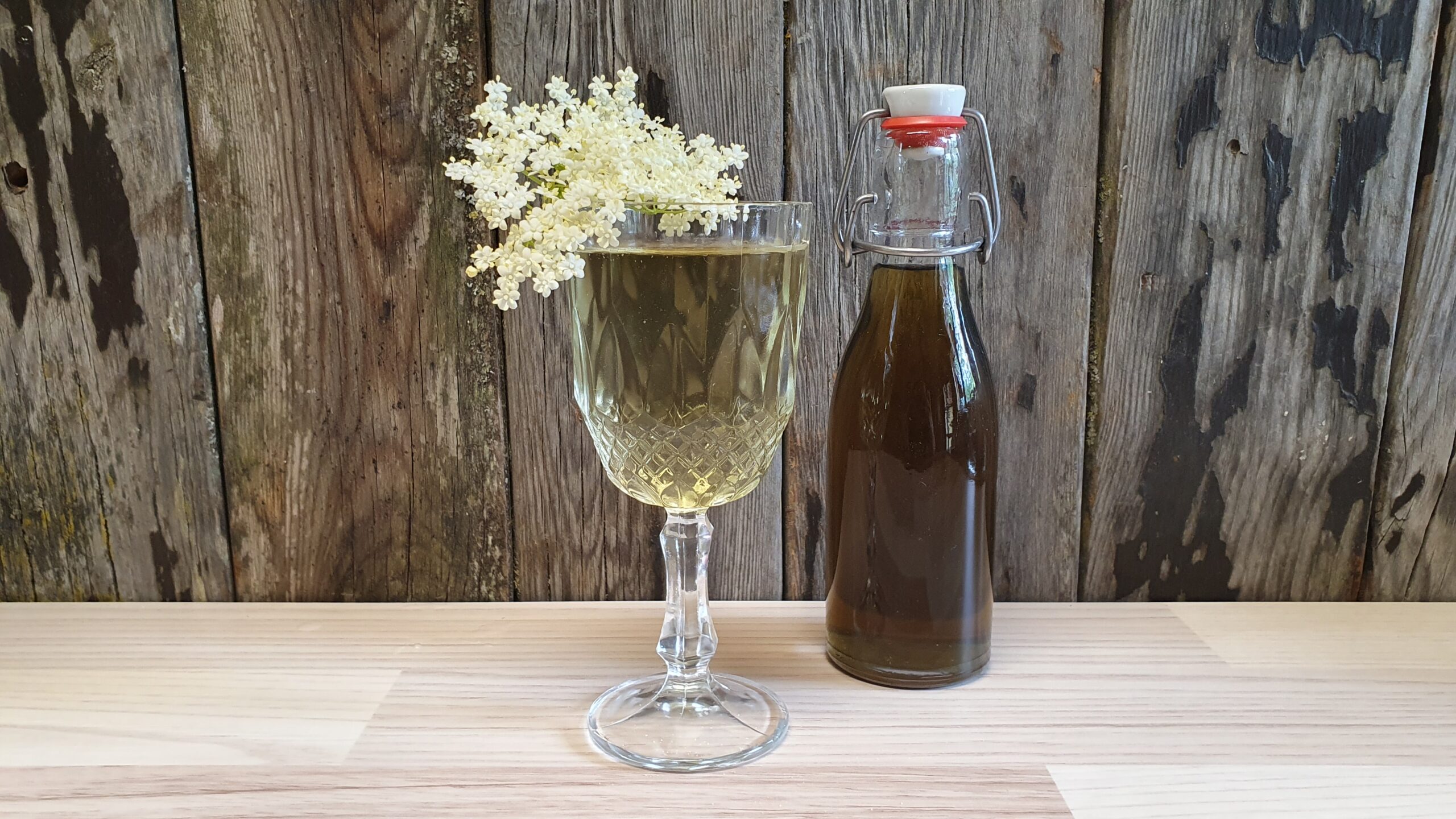 Holunderblüten – Sirup